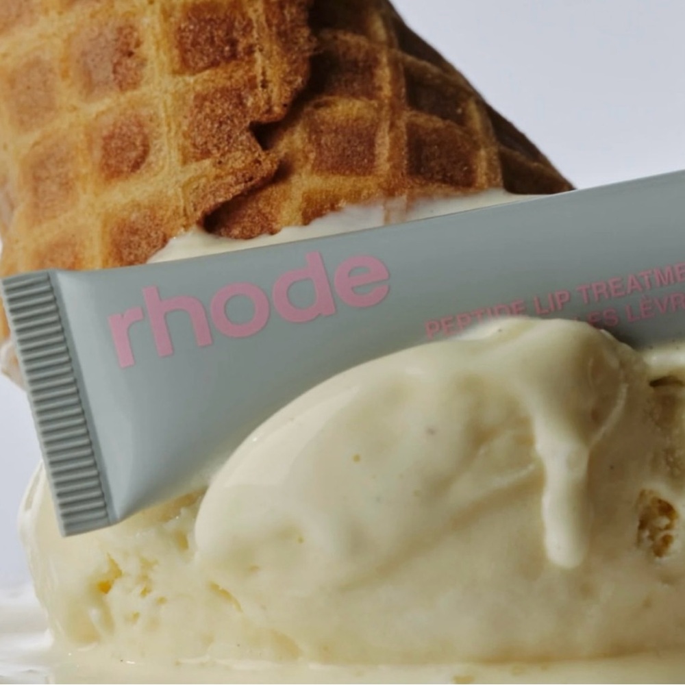 Rhode Vanilla Lip Peptide🍦🫶🏼